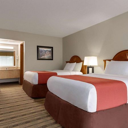 Baymont By Wyndham Lynchburg Motel Dış mekan fotoğraf