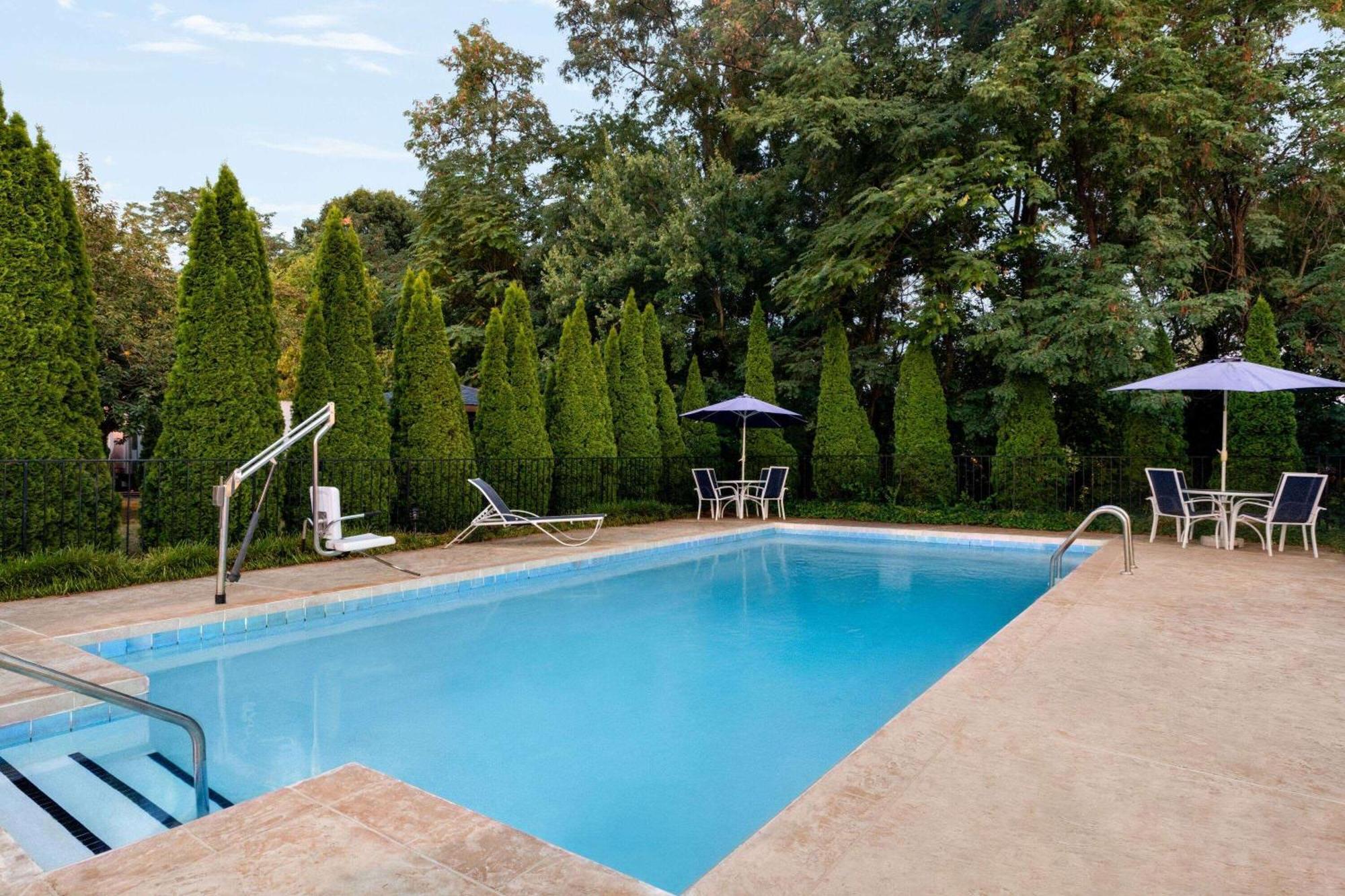 Baymont By Wyndham Lynchburg Motel Dış mekan fotoğraf